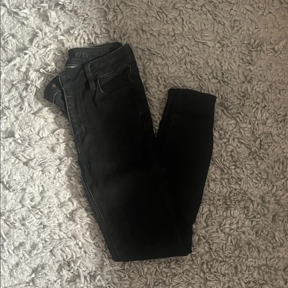 American Eagle Outfitters High Rise Black Jeans - Picture 2 of 5